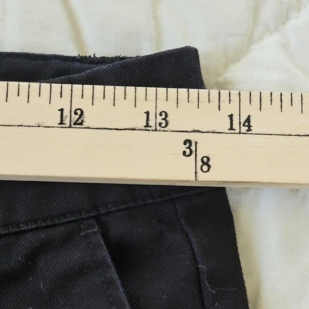Volcom Black Mid-Rise Wide Leg Capris (True To This) - Picture 7 of 9